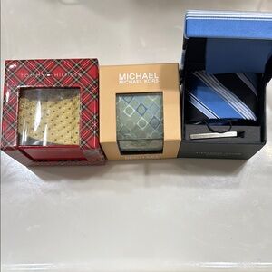 Michael Kors Green Patterned Tie and Tommy hair finger tie with Alexander Julian